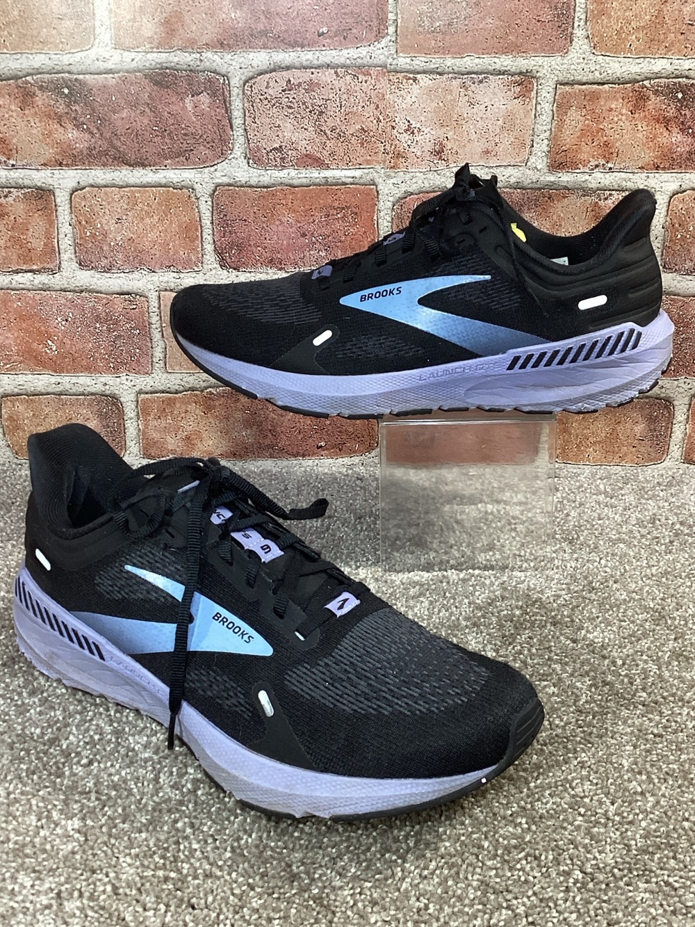 Brooks Launch GTS 9 women’s running shoes size 10.5